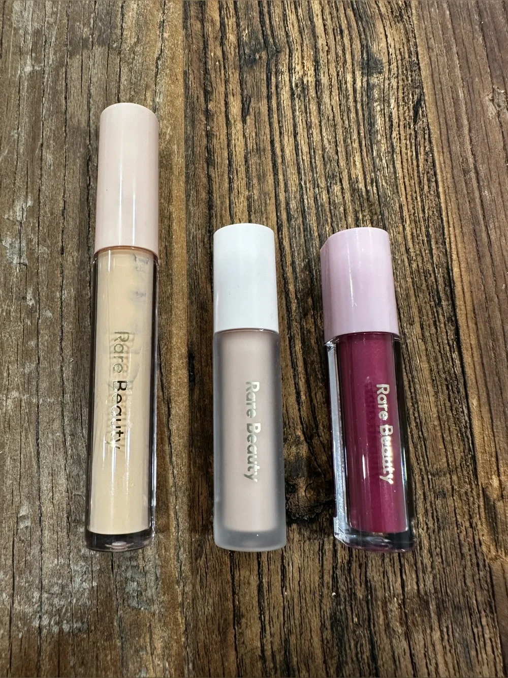 Rare Beauty Concealer, Primer & Berry eyeshadow— Nude, Light Pink, Berry set